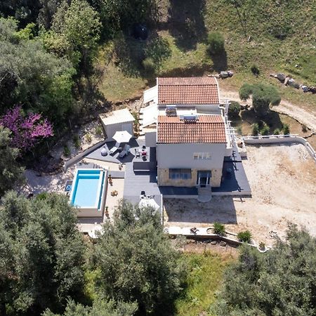 Armoniahousesuites Peritheia Extérieur photo