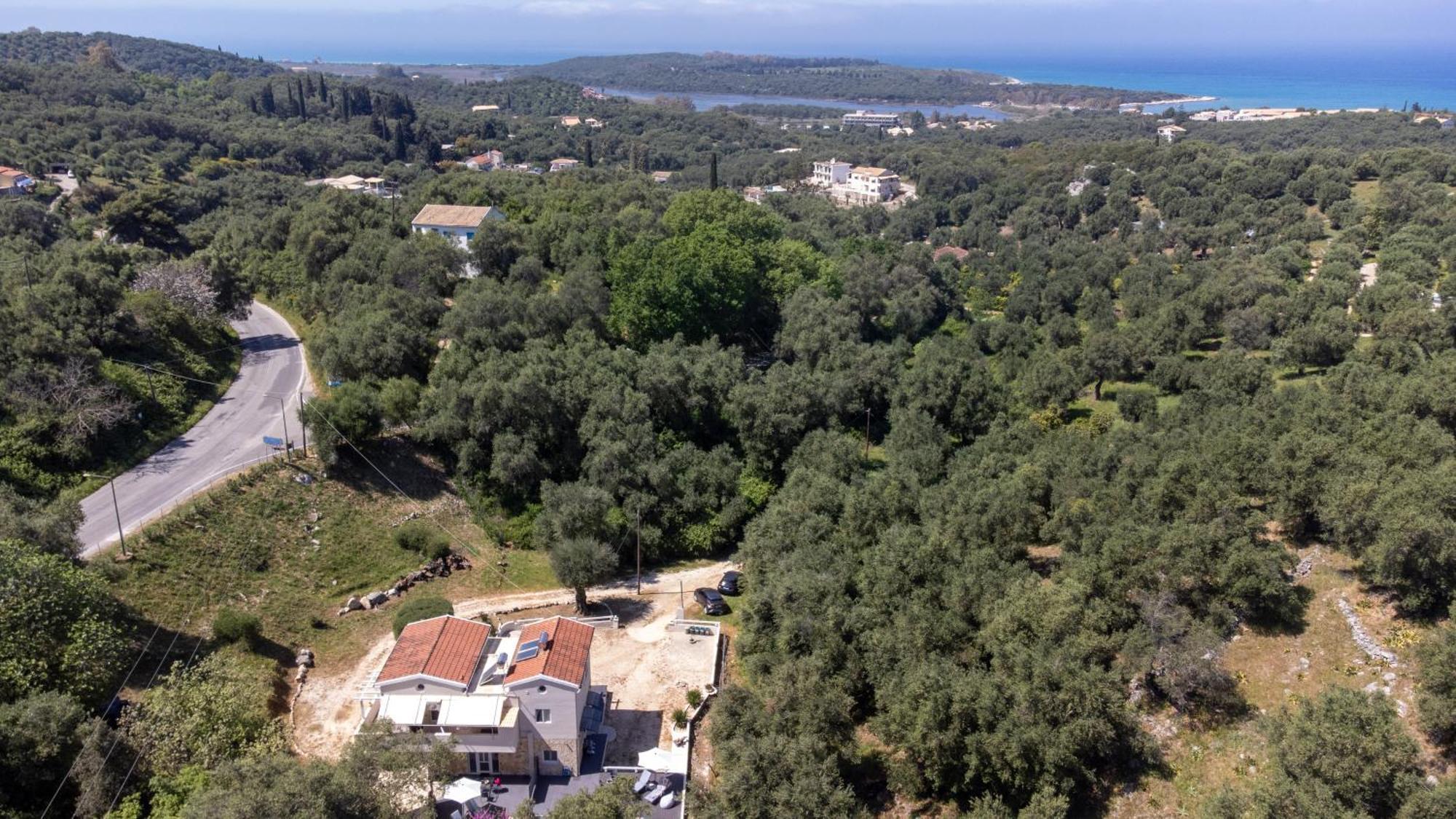 Armoniahousesuites Peritheia Extérieur photo