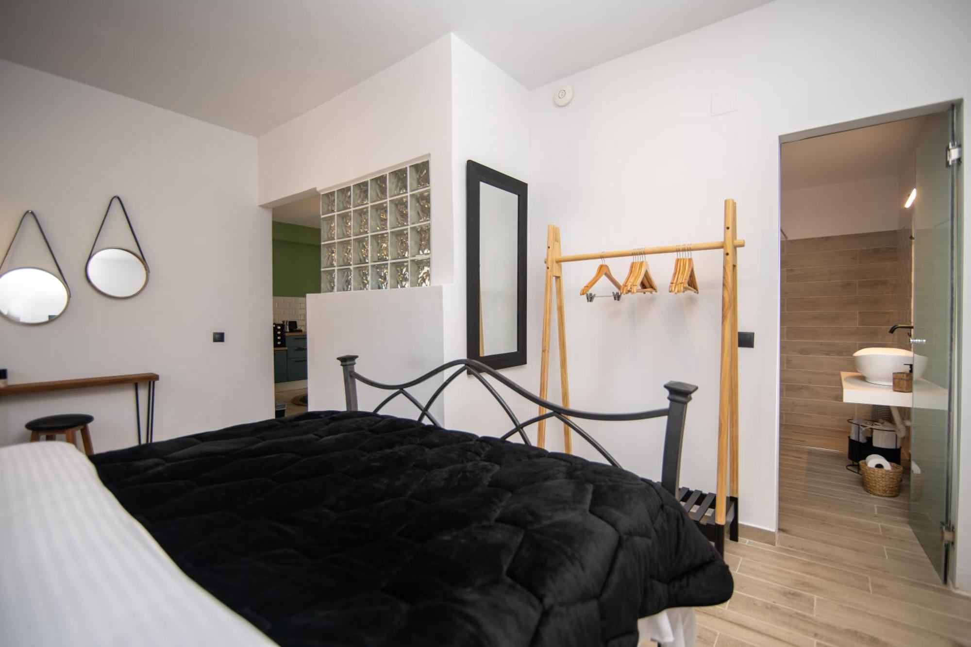 Armoniahousesuites Peritheia Extérieur photo