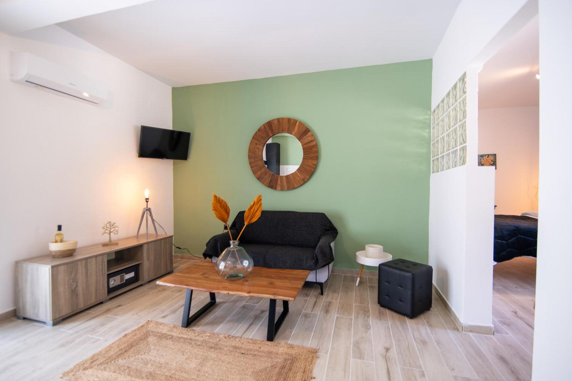 Armoniahousesuites Peritheia Extérieur photo