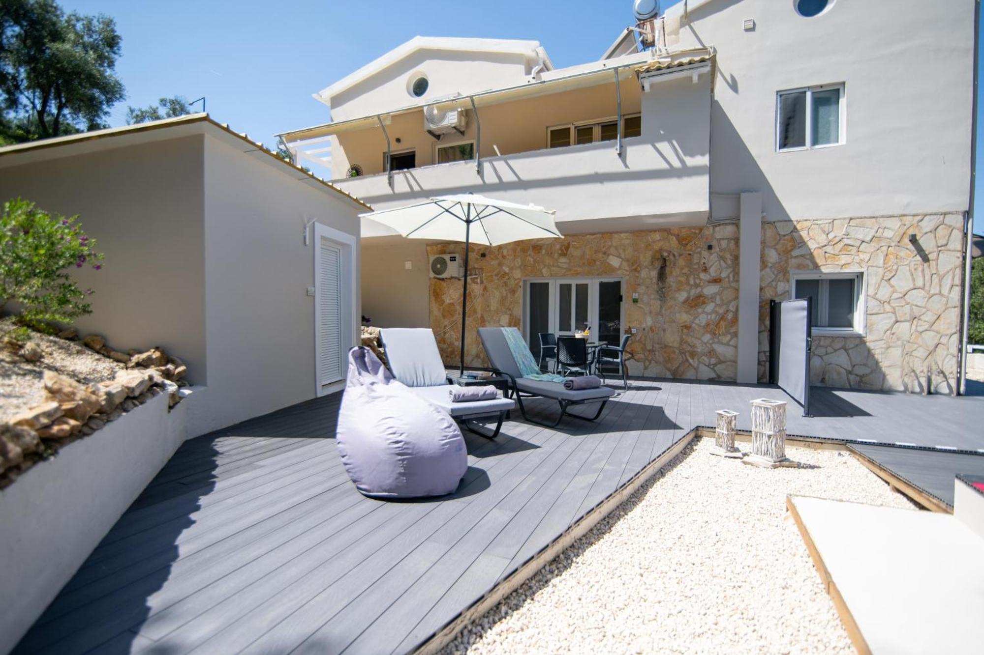 Armoniahousesuites Peritheia Extérieur photo