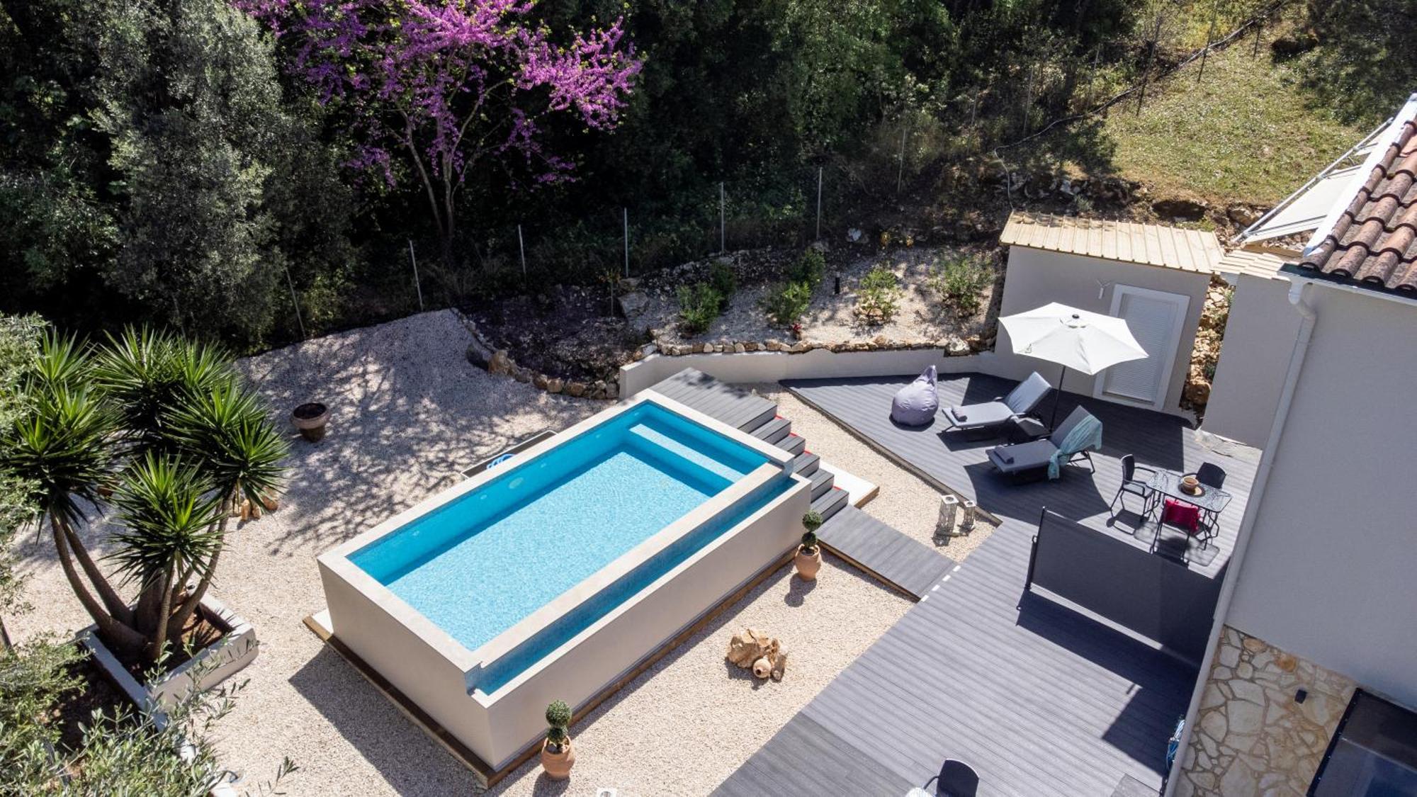 Armoniahousesuites Peritheia Chambre photo